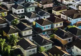 社区盾清晨走向成谜；摩纳哥迎来里程碑；话题不断；心理建设被强调(曼联社区盾迎战曼城)