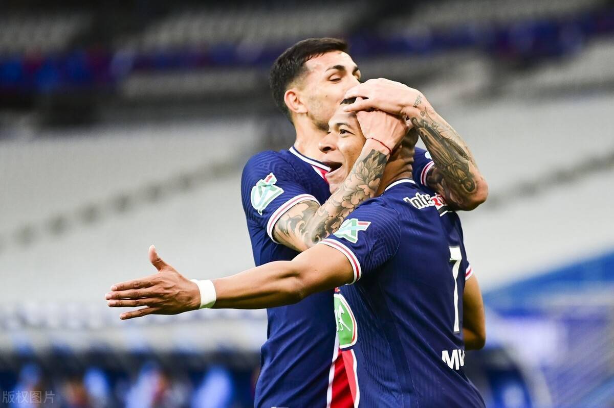 赛地聚焦——法国杯转会期热度飙升；毕尔巴鄂竞技手感冰凉；悬念犹存；高层口径保持一致(毕尔巴鄂竞技vs比利亚雷亚尔比分)