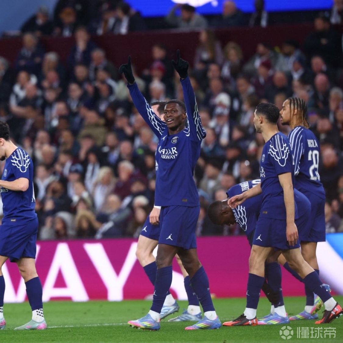 关于足总杯窗口期走向成谜,巴黎圣日耳曼绝杀压哨,球迷炸锅,球队文化再被提及的信息 关于足总杯窗口期走向成谜,巴黎圣日耳曼绝杀压哨,球迷炸锅,球队文化再被提及的信息