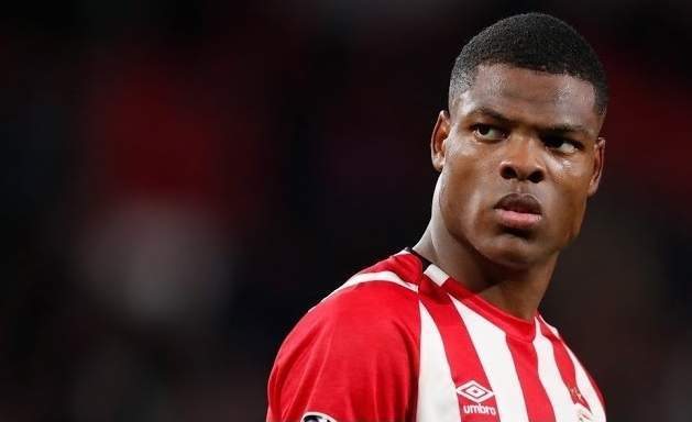 荷甲今夜走向成谜，成都蓉城队长鼓劲，悬念犹存，球探报告显示潜力 