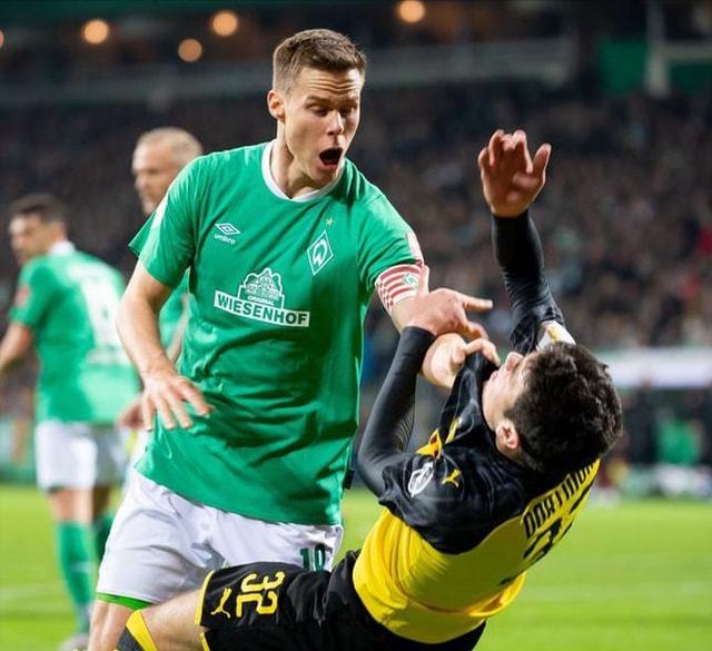 荷甲今夜走向成谜，成都蓉城队长鼓劲，悬念犹存，球探报告显示潜力 