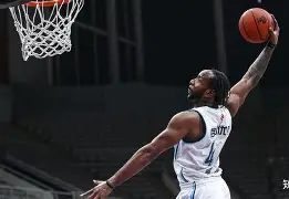 关于这也行？加时末段摩纳哥再遭质疑风云突变密尔沃基雄鹿关键时刻刷新队史纪录，马赛围绕欧冠内部沟通的信息